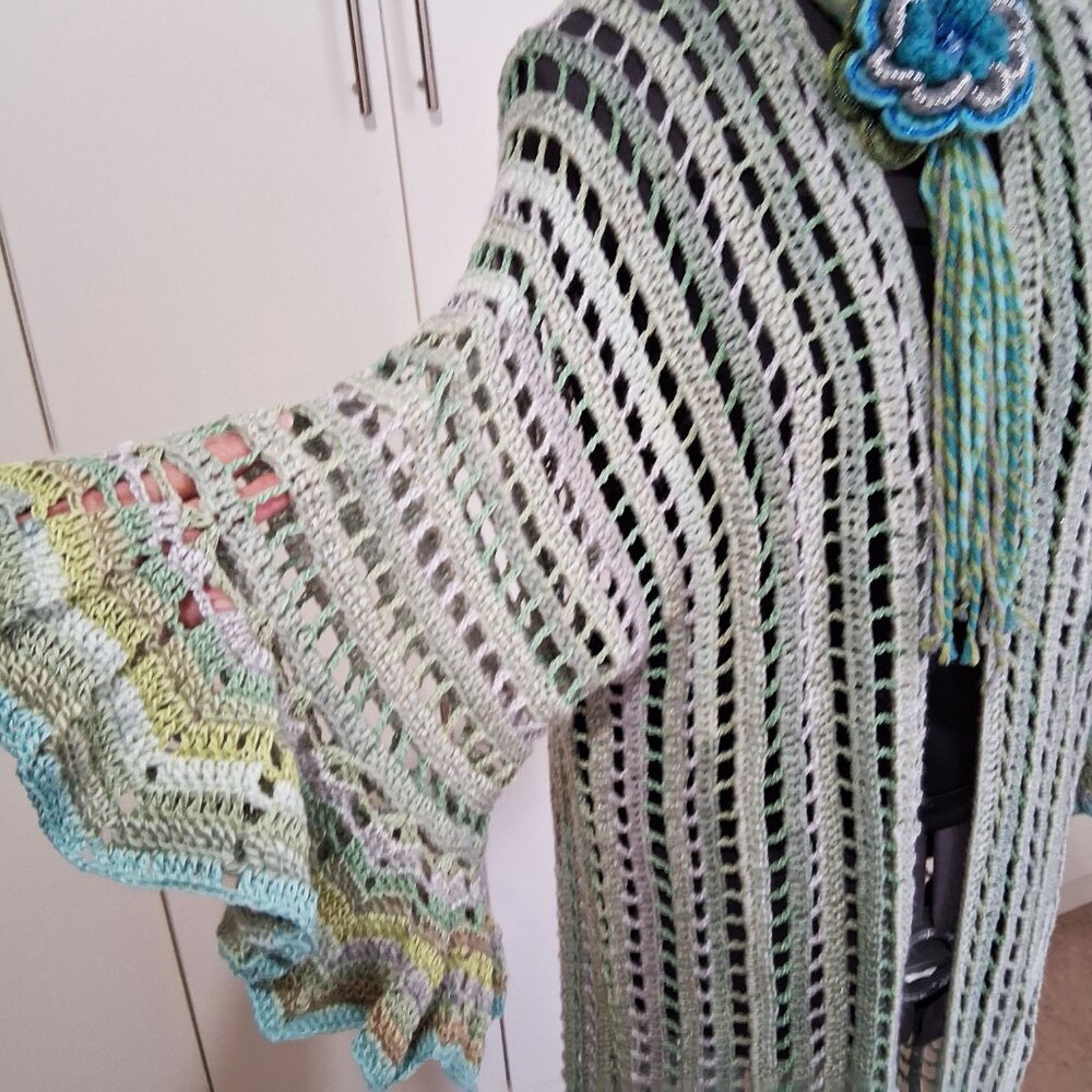 Light Green Mesh Boho Long Ruffle Edge Sweater Large xl - Picture 2 of 9